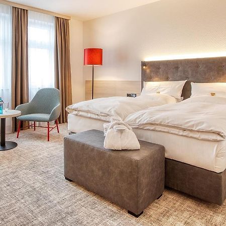 Trans World Hotel Columbus Зелингенщад Екстериор снимка