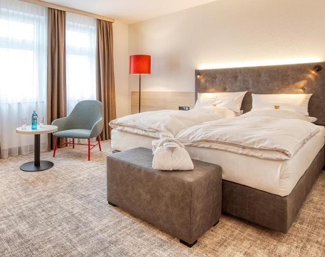 Trans World Hotel Columbus Зелингенщад Екстериор снимка