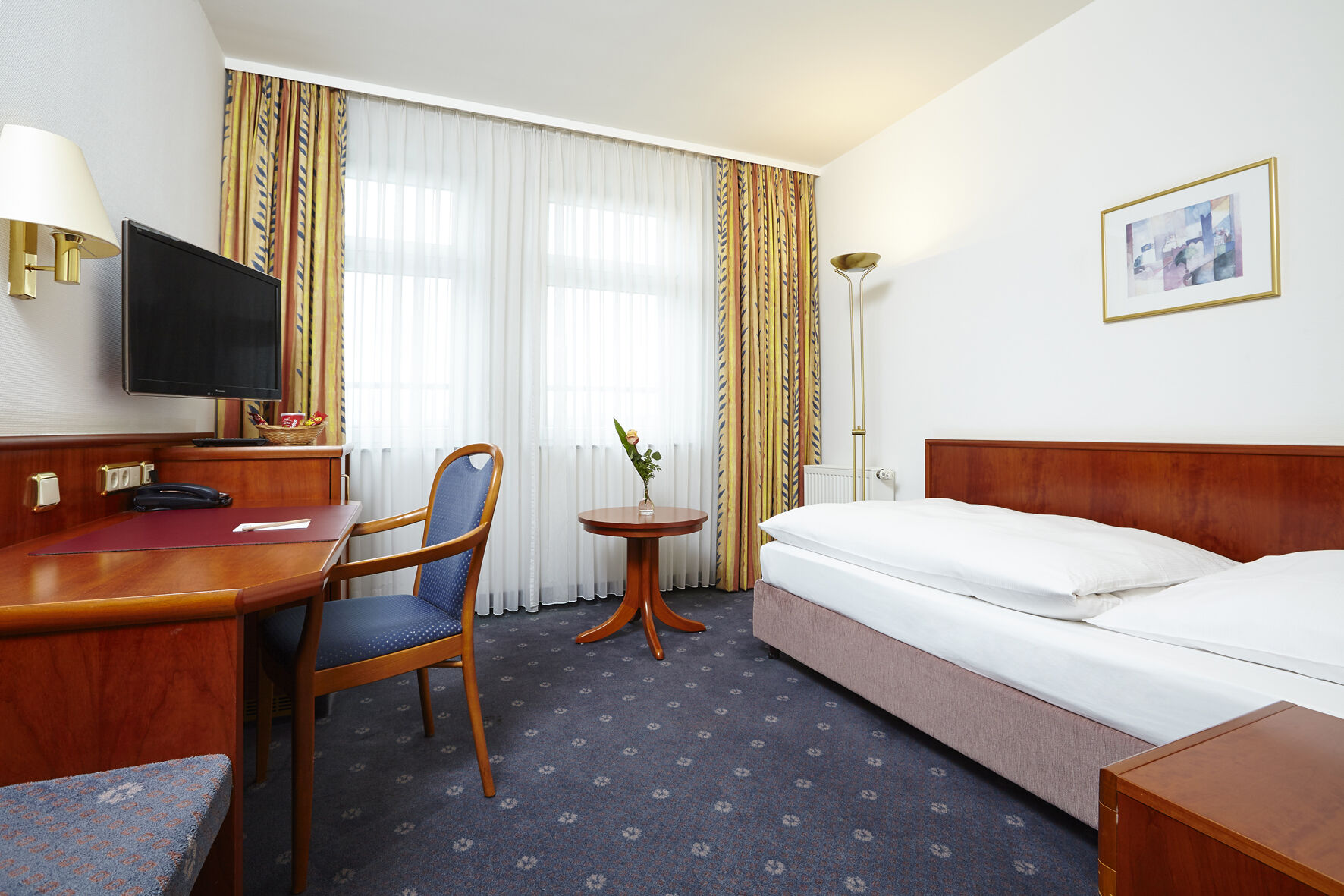 Trans World Hotel Columbus Зелингенщад Стая снимка