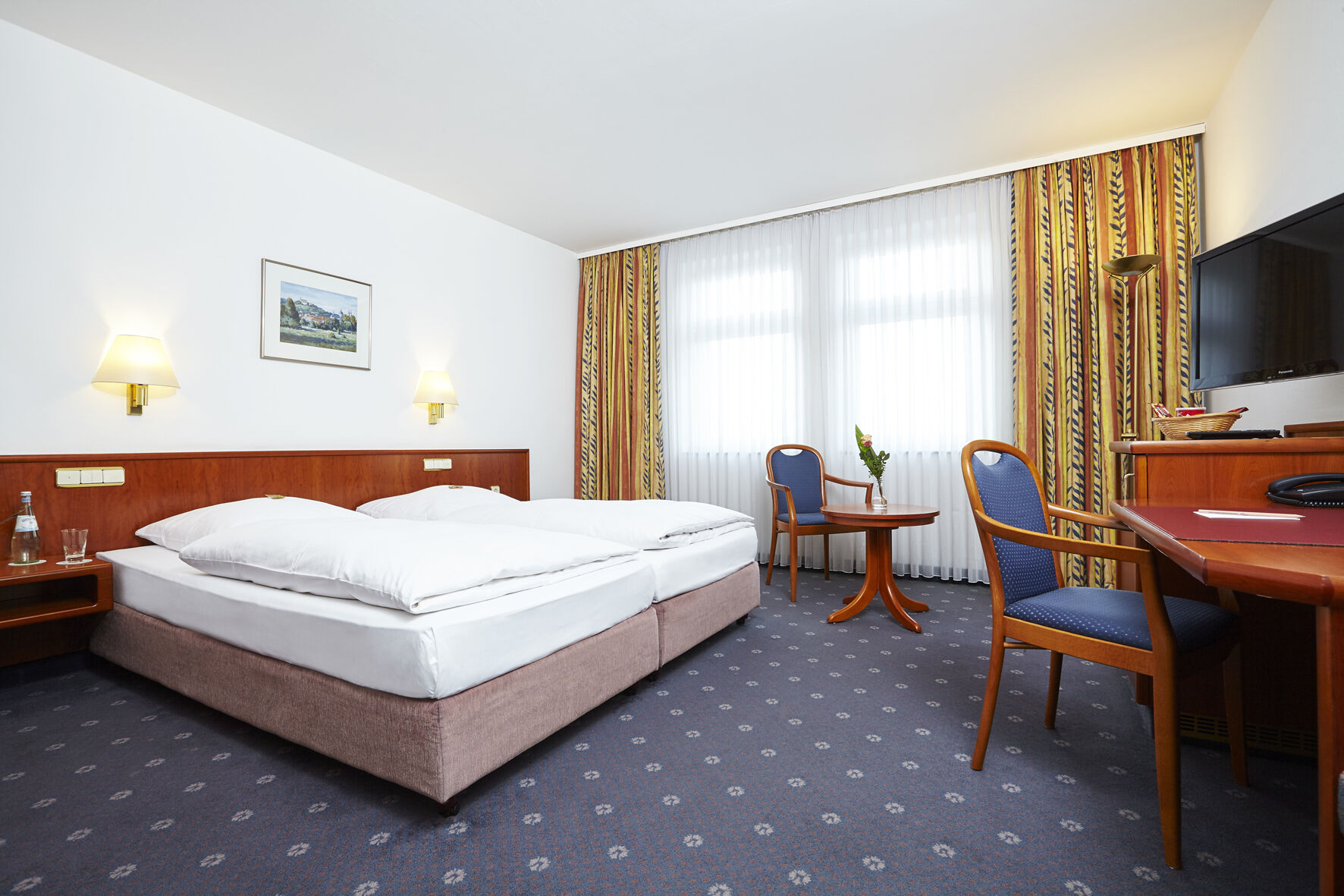 Trans World Hotel Columbus Зелингенщад Стая снимка